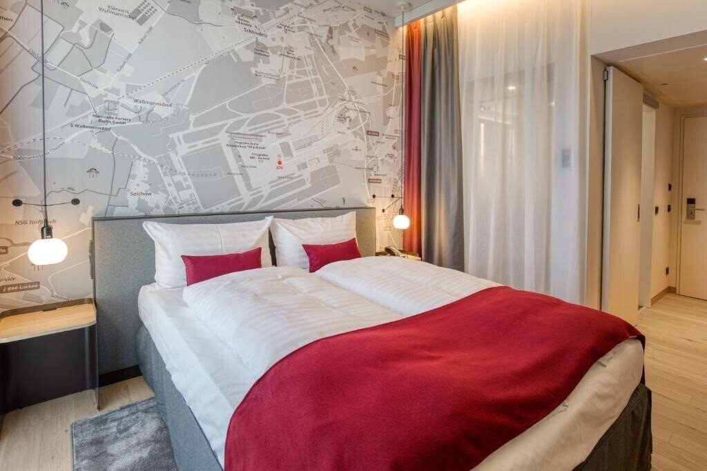 Изображение Intercityhotel Berlin Airport Ber Terminal 1 + 2 3*
