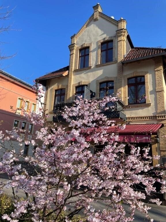 Фото Port Inn Hotel 3*