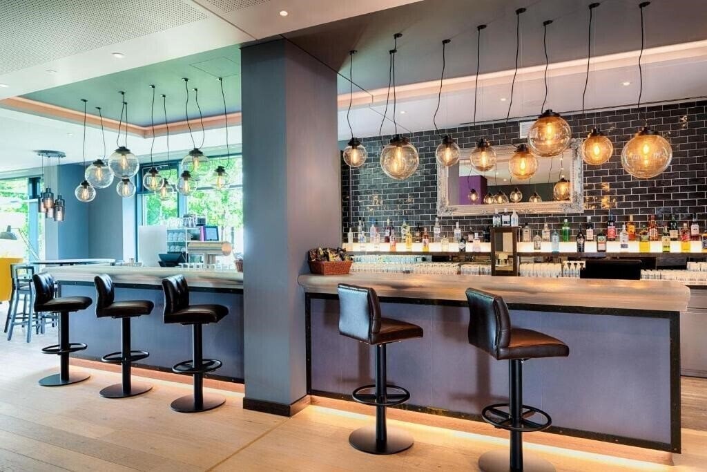 Картинка Premier Inn Berlin Airport 3*