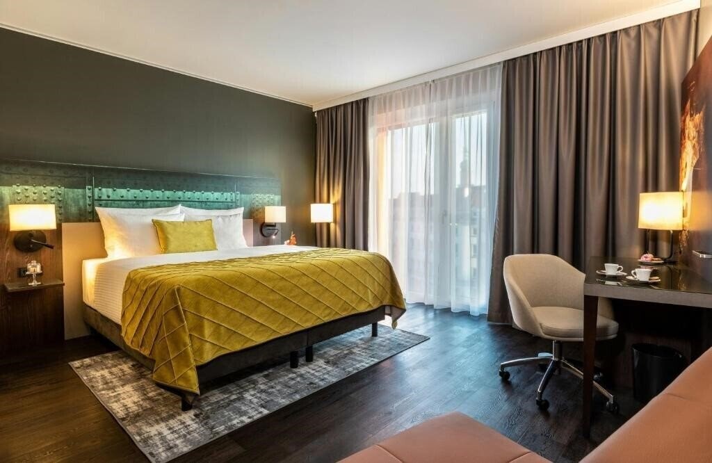 Фото Leonardo Hotel Dortmund 4*