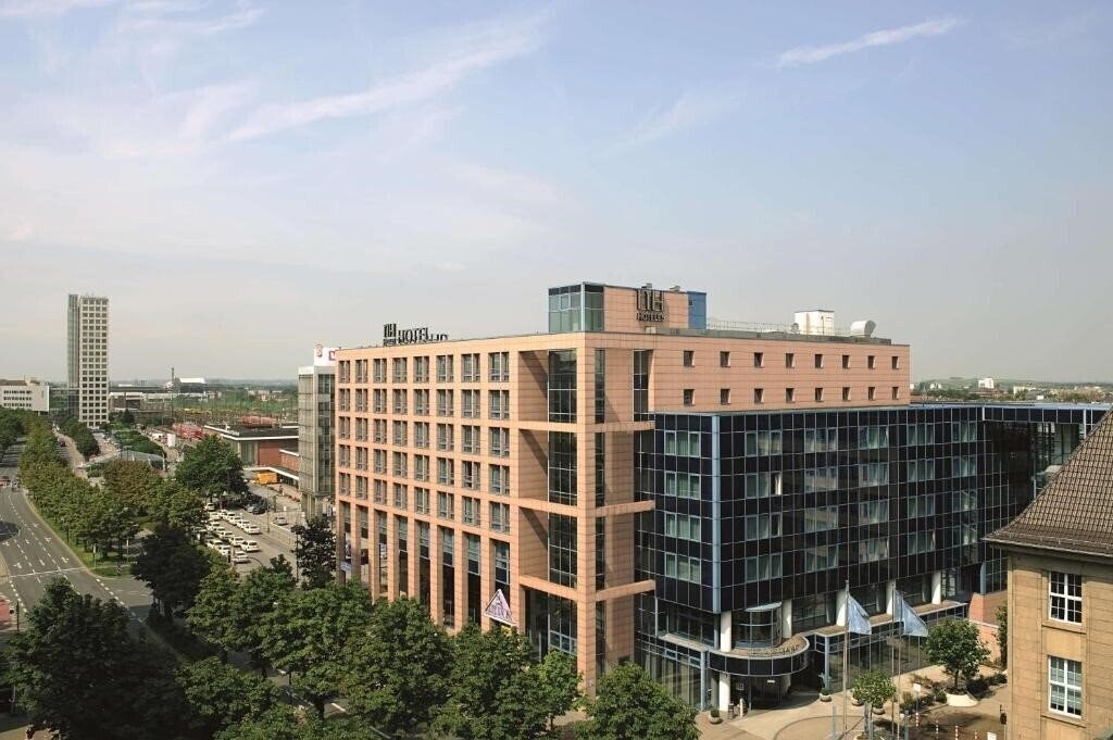 Отель NH Dortmund 4*
