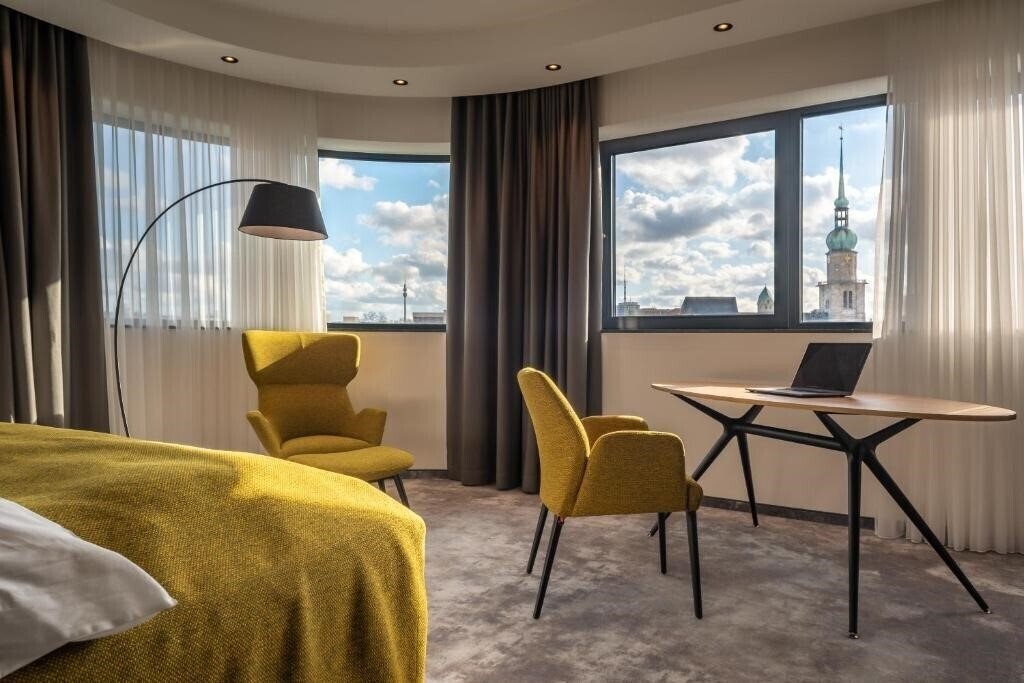 Отель Hotel Esplanade Dortmund 4*