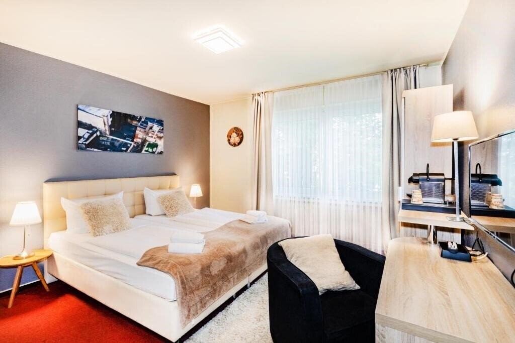 Изображение Hotel Furst Garden 3*
