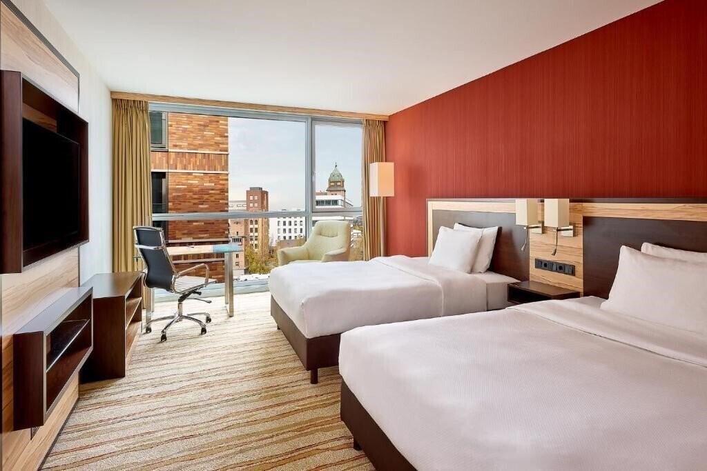 Зображення Courtyard by Marriott Duesseldorf Hafen 4*