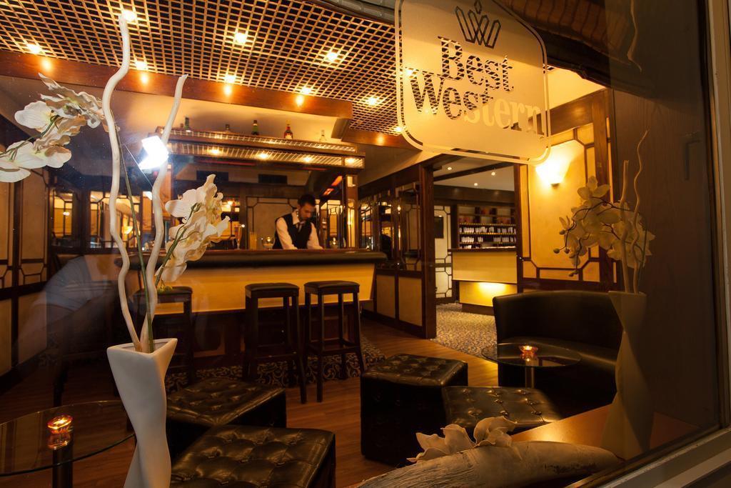 Фотографія Best Western Ambassador Hotel 3*