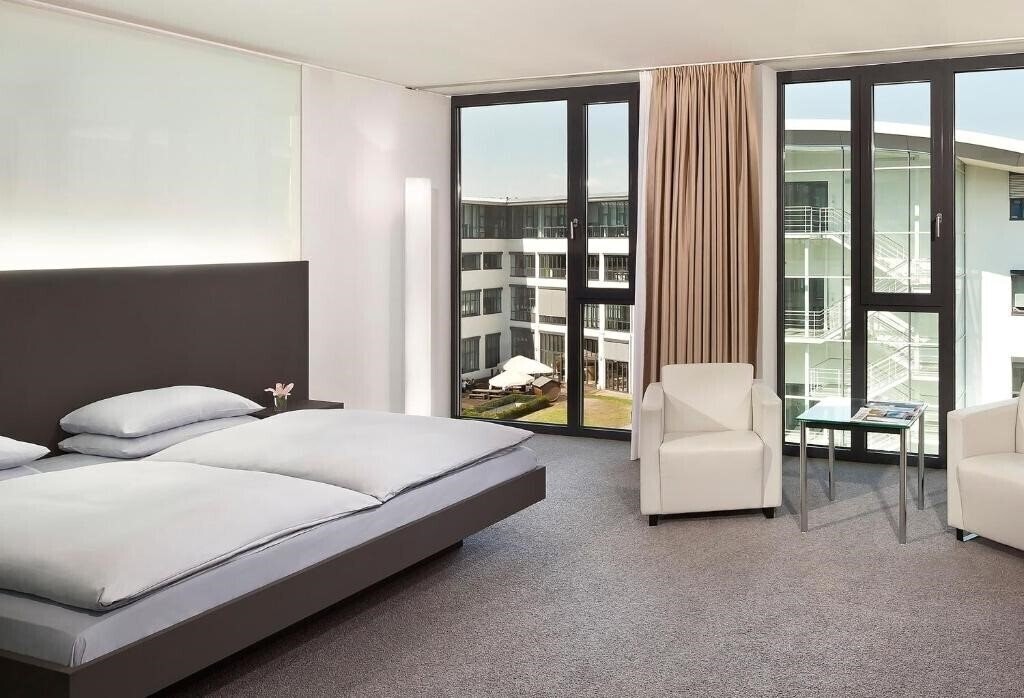 Готель Innside Dusseldorf Derendorf 4*