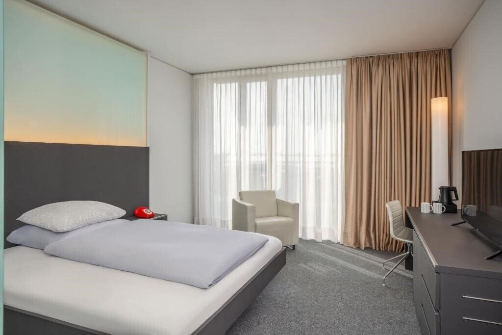 Фото Innside Dusseldorf Derendorf 4*