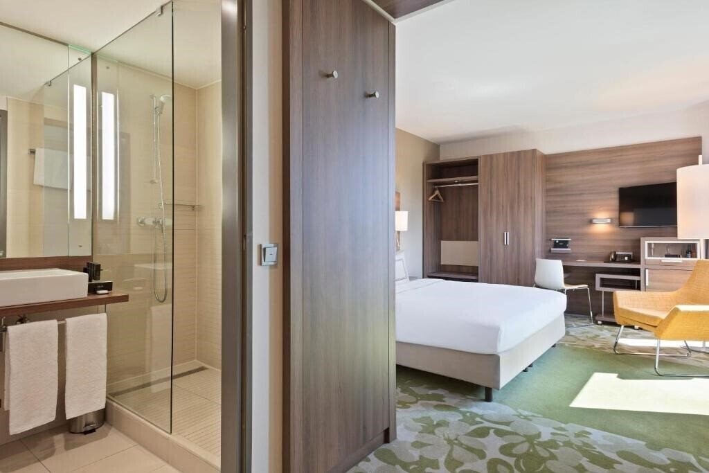 Фотографія Melia Dusseldorf 4*