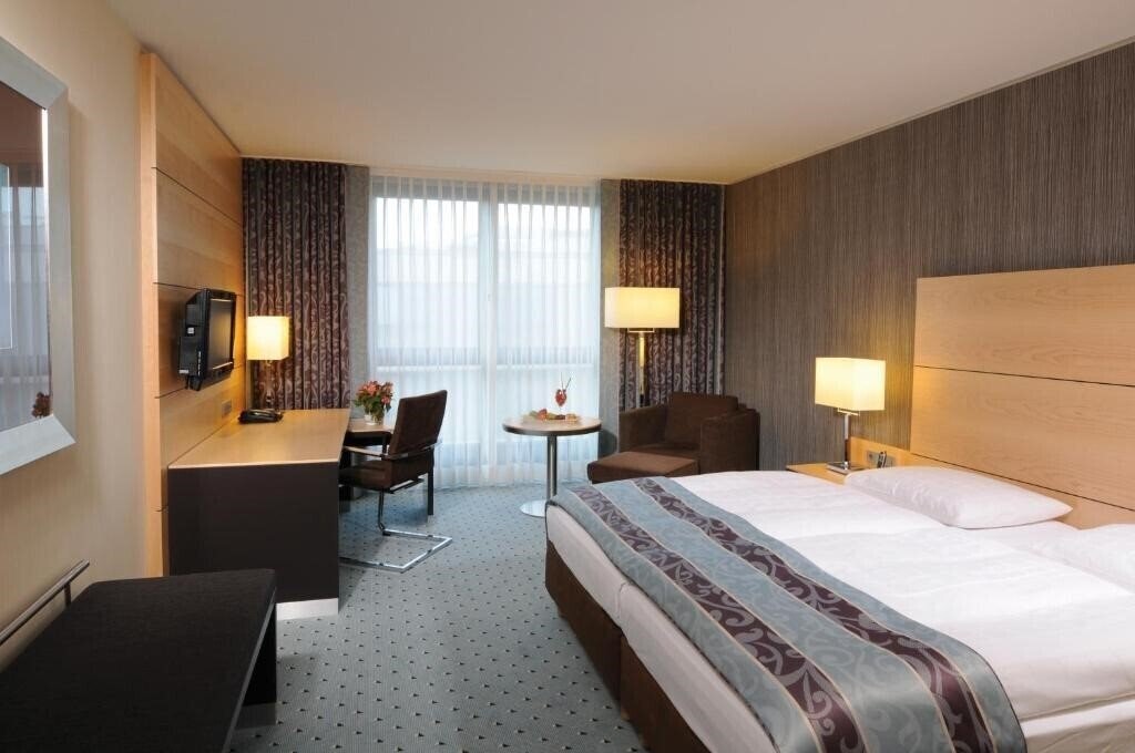 Зображення Maritim Hotel Dusseldorf 4*