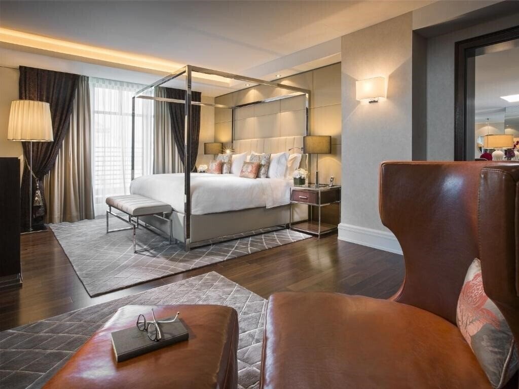 Фото Breidenbacher Hof 5*