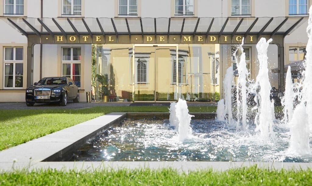 Фото Living Hotel de Medici 5*