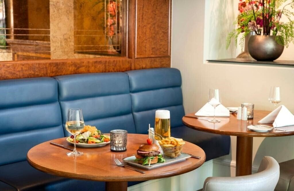 Фотография Leonardo Hotel Dusseldorf City Center 4*