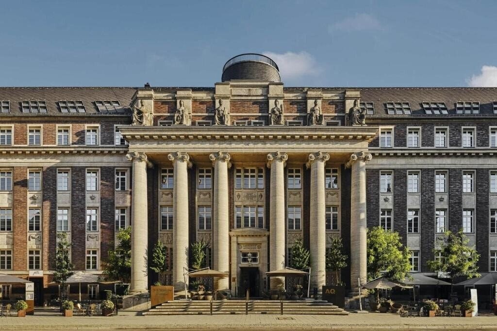 Отель The Wellem Dusseldorf 5*