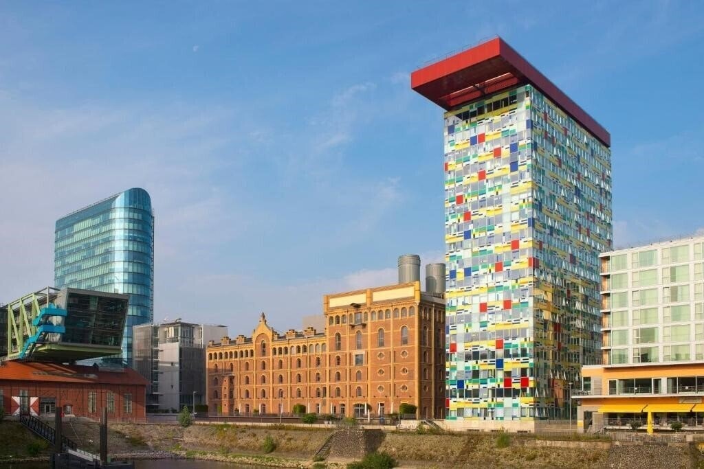 Фото Innside Dusseldorf Hafen 4*