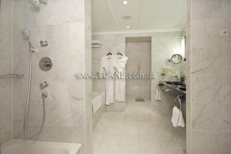 Готель Steigenberger Bad Homburg 5*