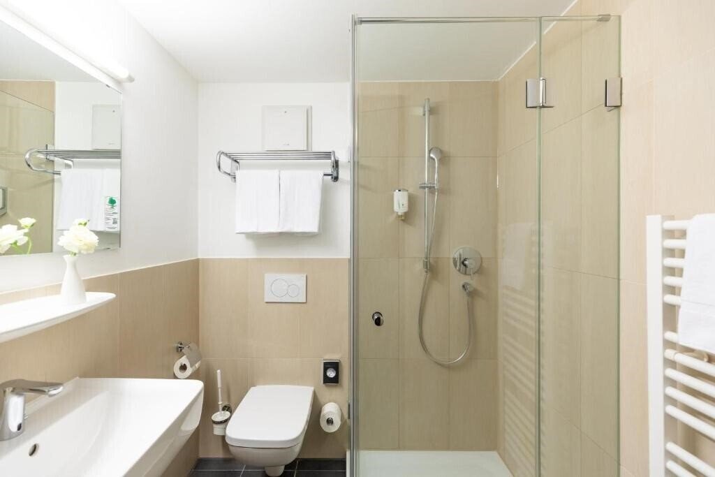 Фотографія Novum Business Imperial Messe 4*