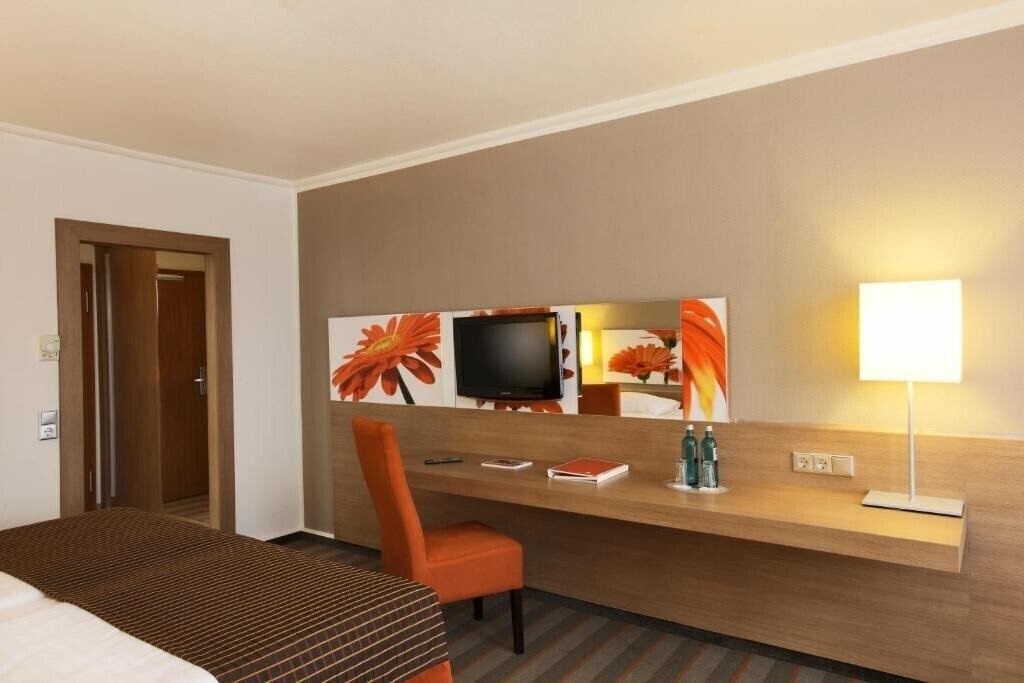 Фото Ramada Hotel Frankfurt Messe 4*