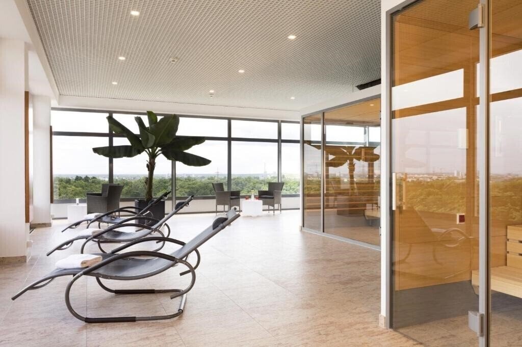 Фотографія Ramada Hotel Frankfurt Messe 4*