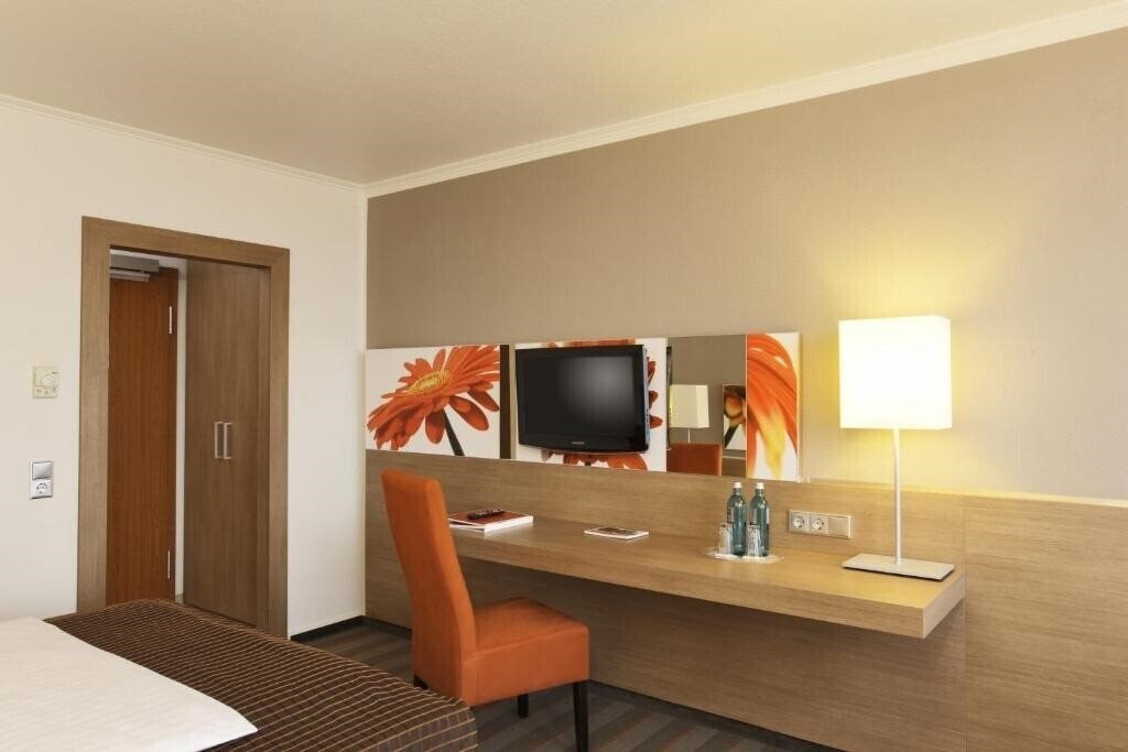 Фотографія Ramada Hotel Frankfurt Messe 4*