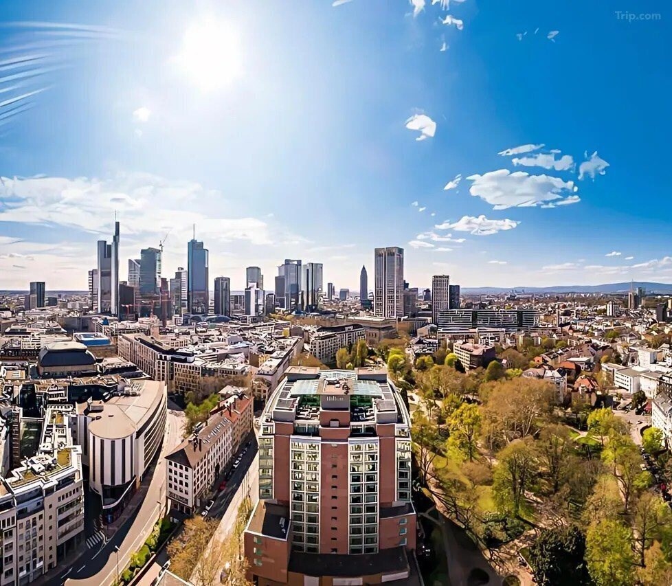 Картинка Hilton Frankfurt City Centre 5*