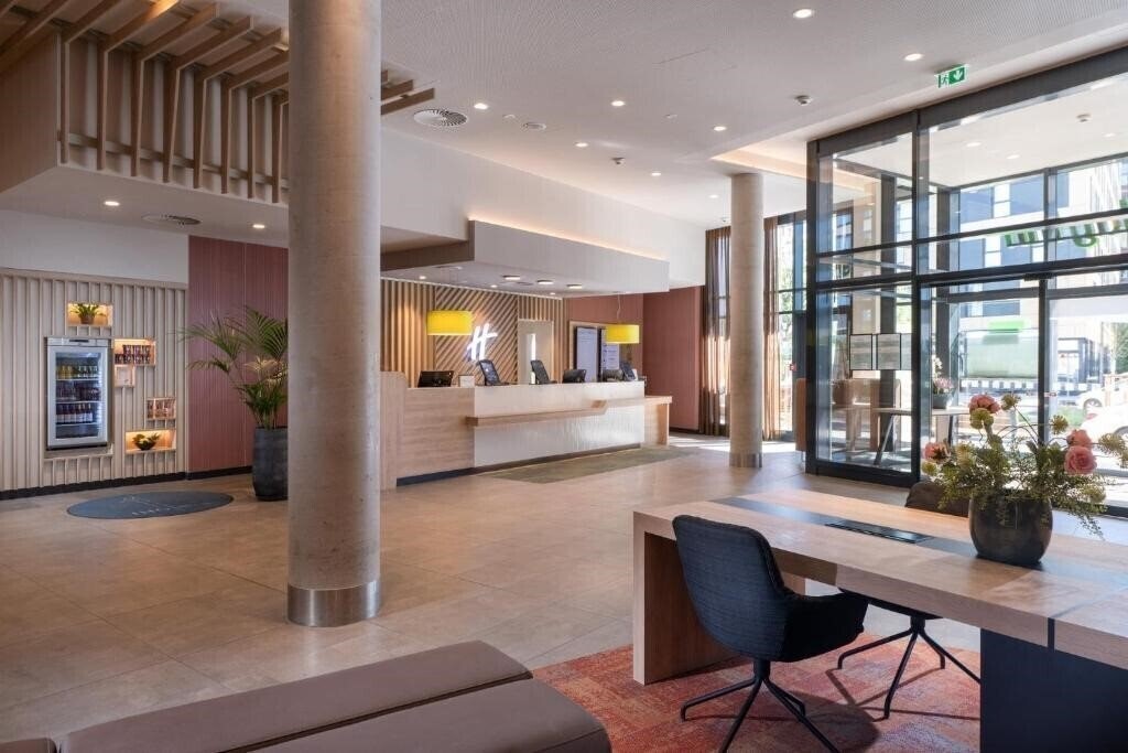 Зображення Holiday Inn Frankfurt Airport, an IHG Hotel 4*