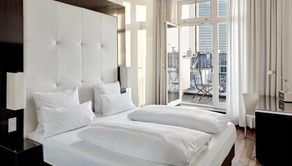 Фото The Pure, a Member of Design Hotels 4*