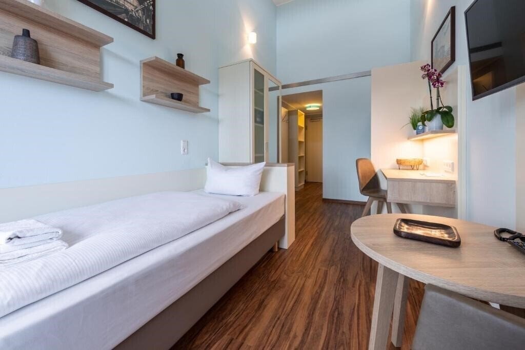 Фото Trip Inn Residence 4*