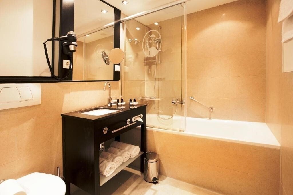 Фото Victoria 4*