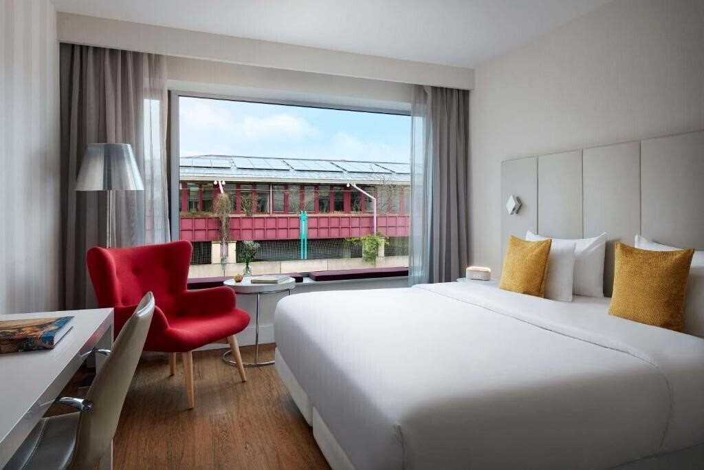 Фотографія Avani Frankfurt City Hotel 4*