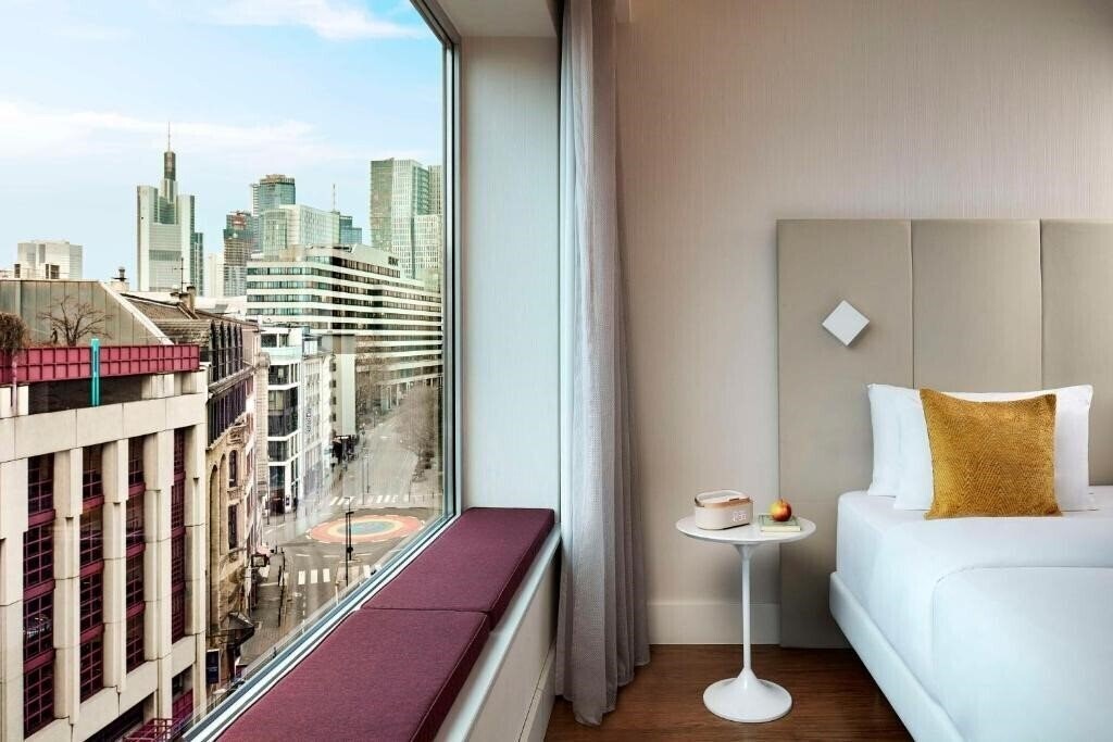 Готель Avani Frankfurt City Hotel 4*