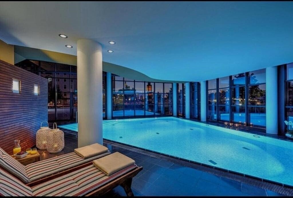 Зображення Main Plaza Suite Tower 4*