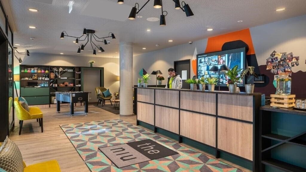 Готель Holiday Inn The Niu, Charly Frankfurt City 3*