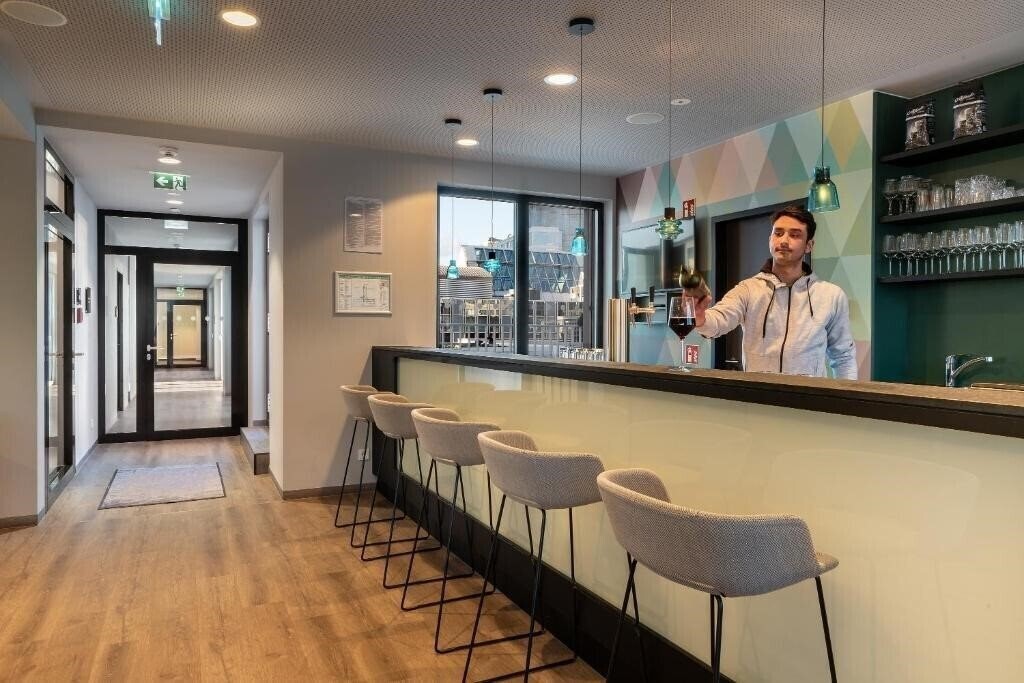 Зображення Holiday Inn The Niu, Charly Frankfurt City 3*