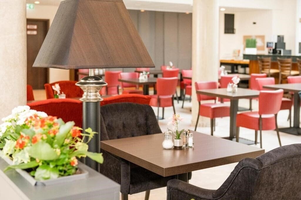 Фото Hotel Schopenhauer Hof 3*