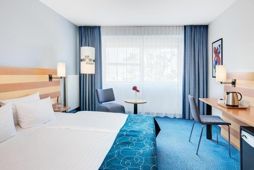 Фото Intercityhotel Frankfurt Airport 4*