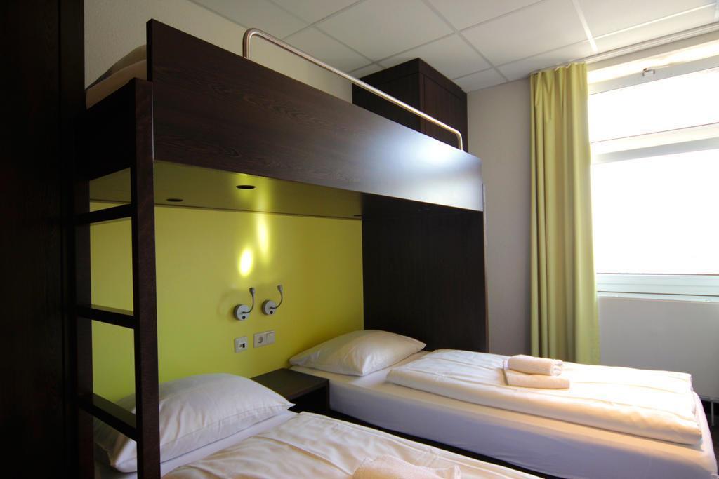 Картинка Bridge Inn 2*