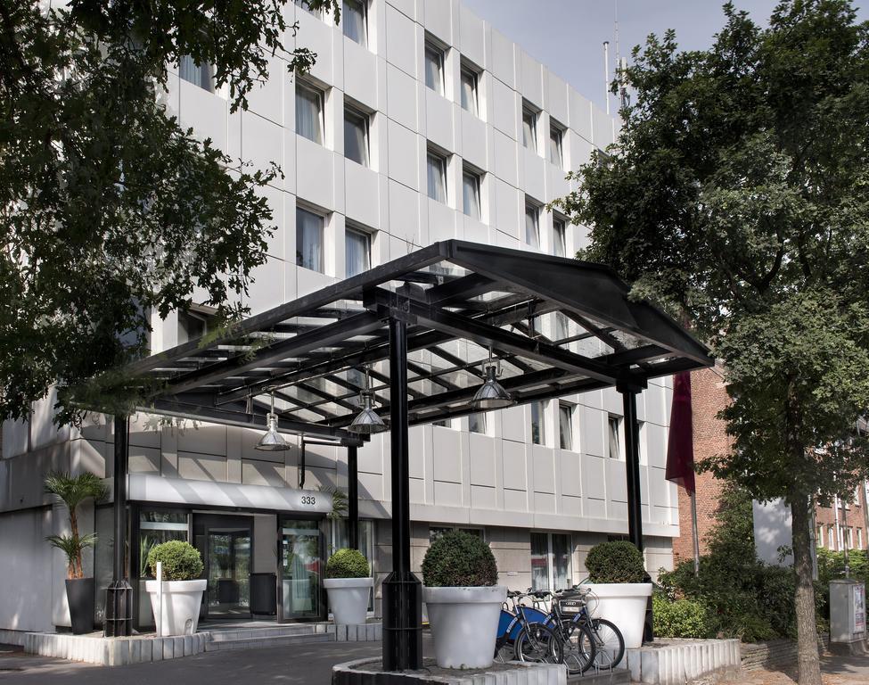 Фото Tryp By Wyndham Hamburg Arena 3*