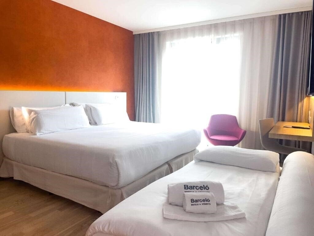 Фото Barcelo Hamburg 4*
