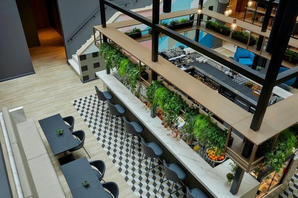 Фото Crowne Plaza Hamburg - City Alster 4*
