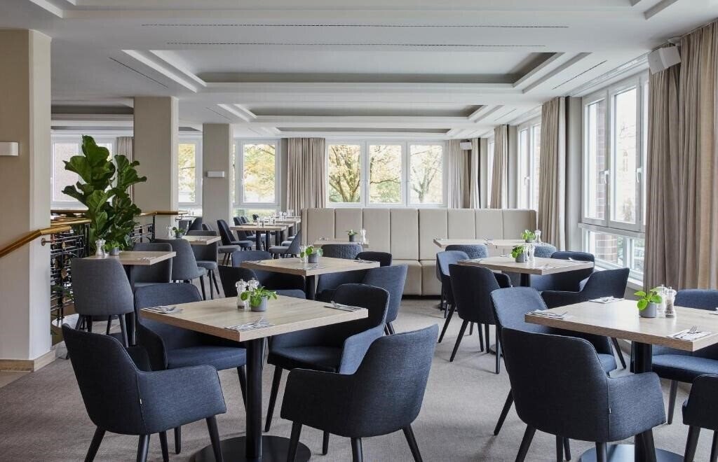 Фотографія Crowne Plaza Hamburg - City Alster 4*
