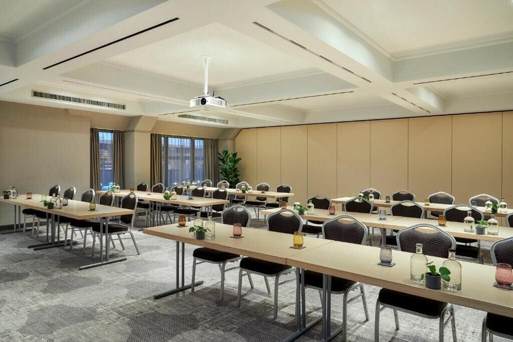 Зображення Crowne Plaza Hamburg - City Alster 4*