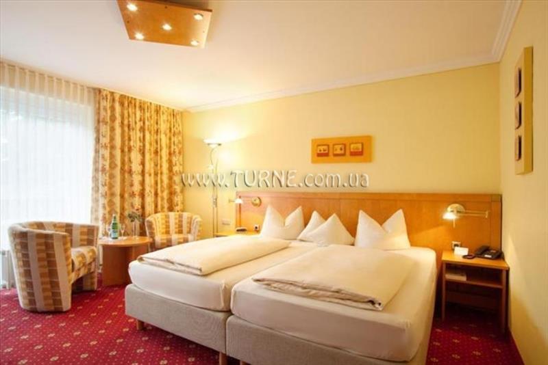 Фото Treff Hotel Alpina 4*