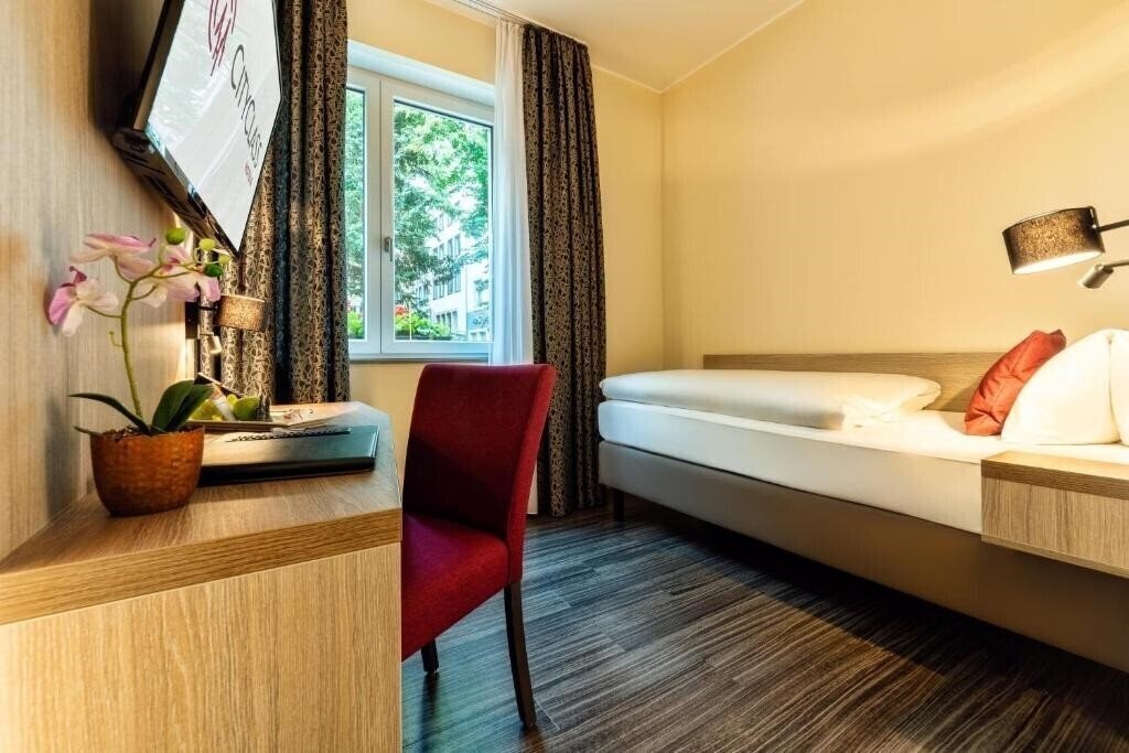 Фотографія City Class Hotel Caprice 4*
