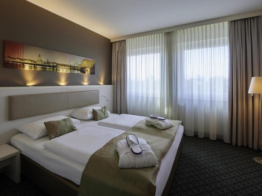 Фото Mercure Severinshof 4*