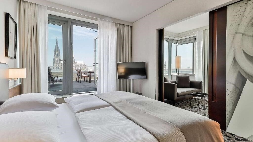 Фотографія Dorint Hotel Am Heumarkt Koln 5*