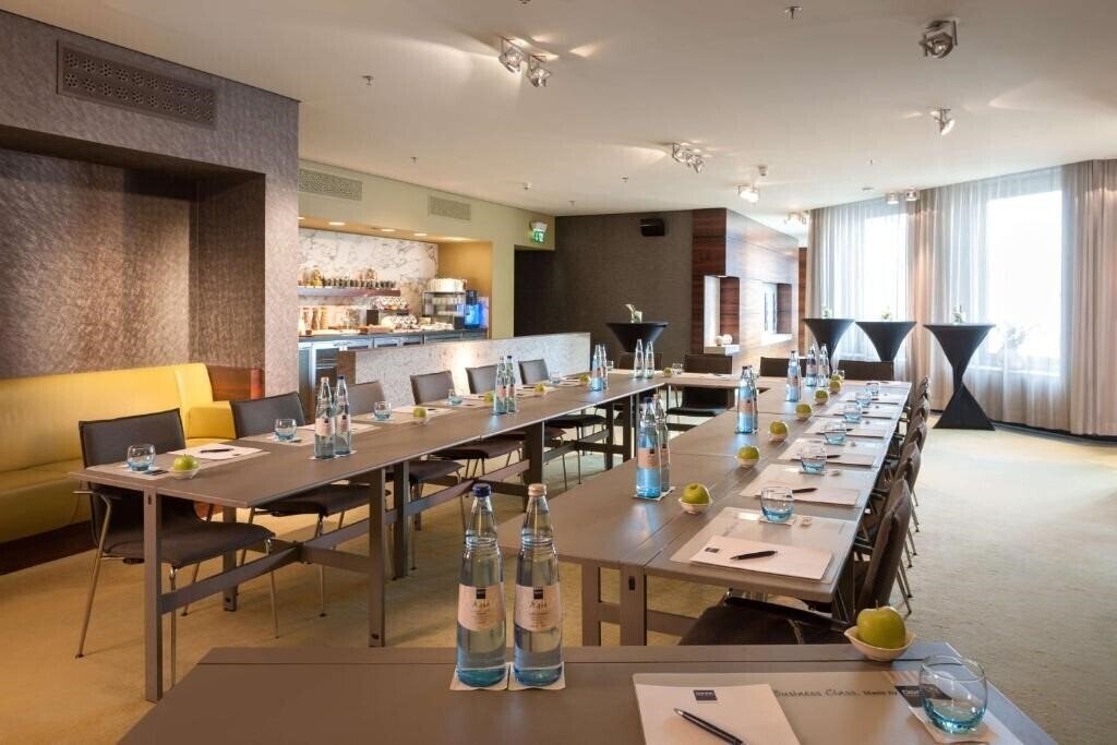 Картинка Dorint Hotel Am Heumarkt Koln 5*