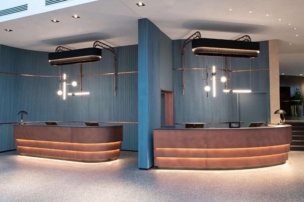 Картинка Hilton Cologne 5*