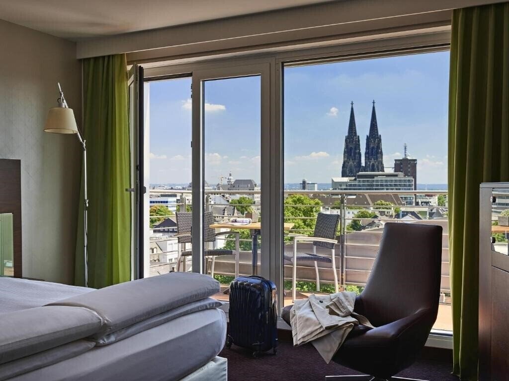 Фотографія Pullman Cologne 4*