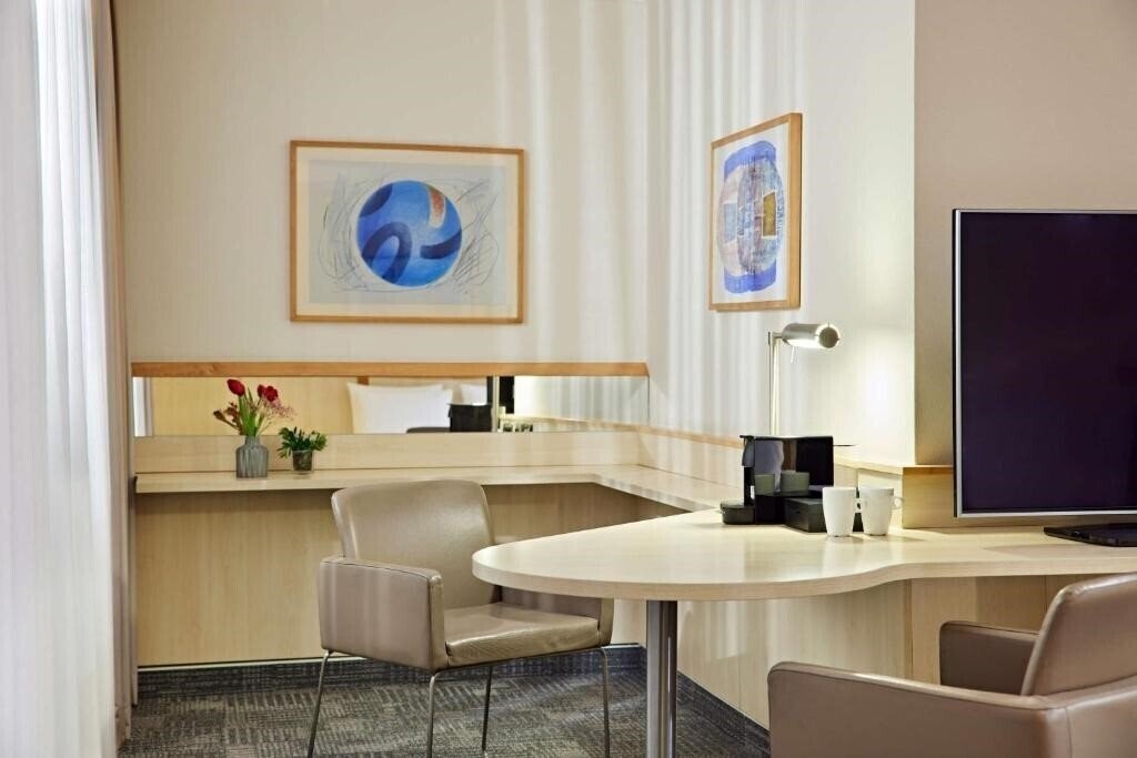 Готель Lindner Hotel Cologne Am Dom 4*