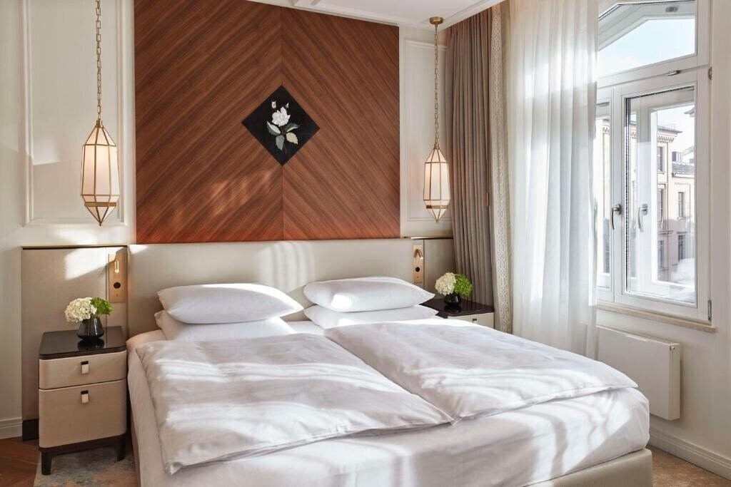 Фото Kempinski Hotel Vier Jahreszeiten 5*